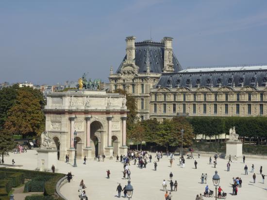 Louvre