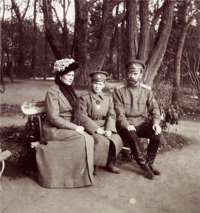 tarul-nicolae-si-tarina-alexandra-10-si-alexei