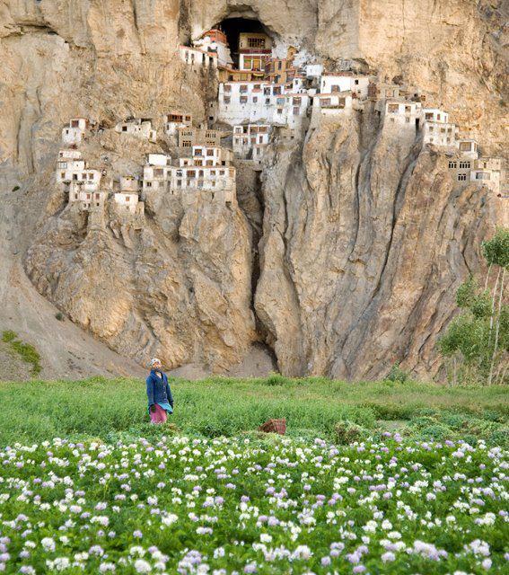 accade in india-phuktal monastery