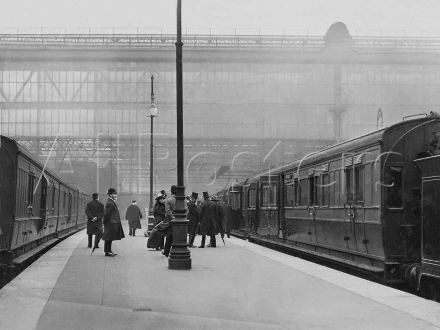 Titanic Special at Waterloo Station Bound for Southampton.