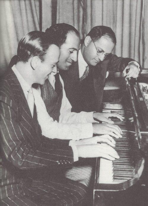 Fred Astaire, George et Ira Gershwin, vers 1929