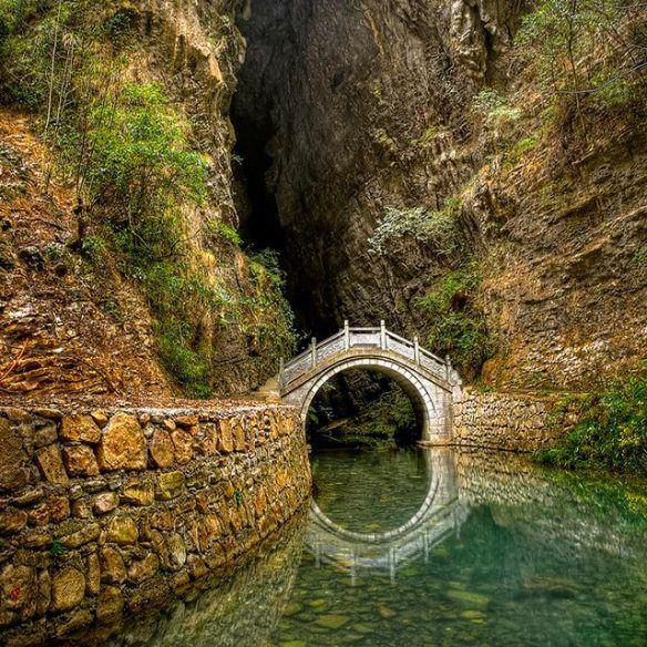 Moonbridge - Zhangjiajie - Cina