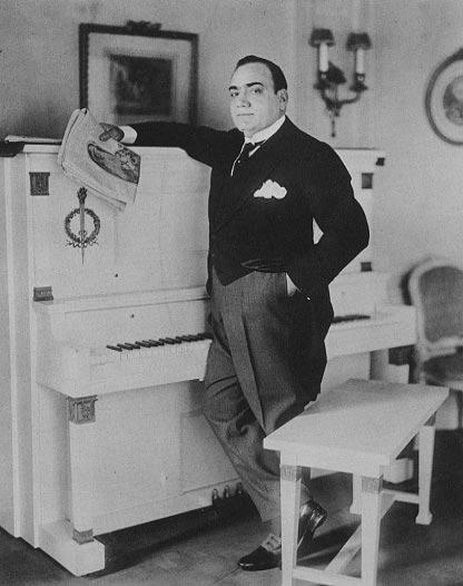 Enrico_Caruso